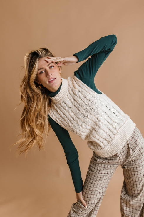 Snow Bunny Knit Vest// Ivory